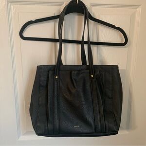 Relic tote bag purse black